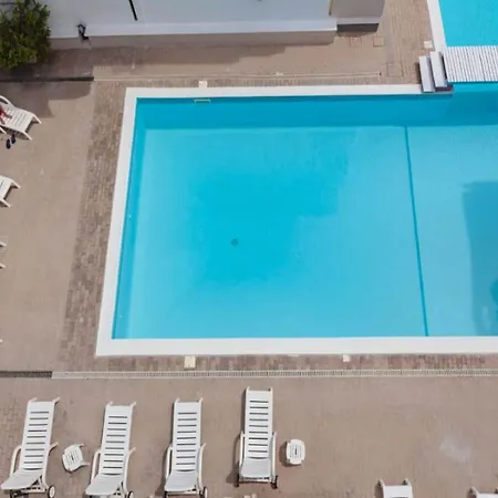 Pleasant In Near Sea Apartamento Alba Adriatica