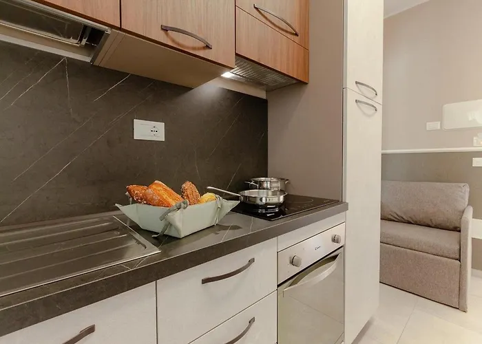 Pleasant In Near Sea * Альба-Адриатика