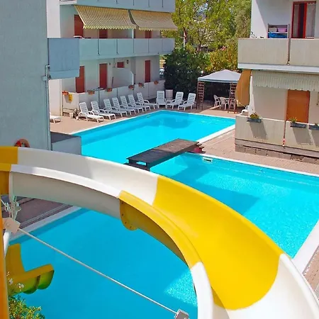 Apartment Pleasant In Near Sea
