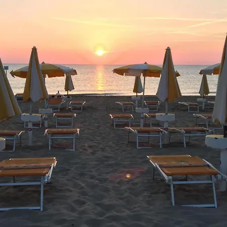 Pleasant In Near Sea Appartement