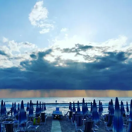 Lejlighed Pleasant In Near Sea Alba Adriatica