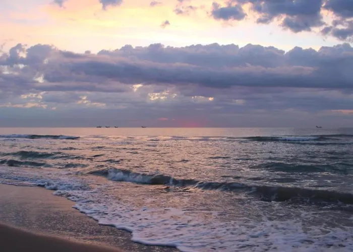 Pleasant In Near Sea Apartamento